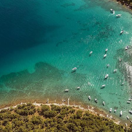 Njivice, Otok Krk, Apartman Dora Exterior photo