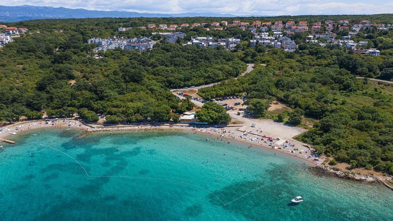 Njivice, Otok Krk, Apartman Dora Exterior photo