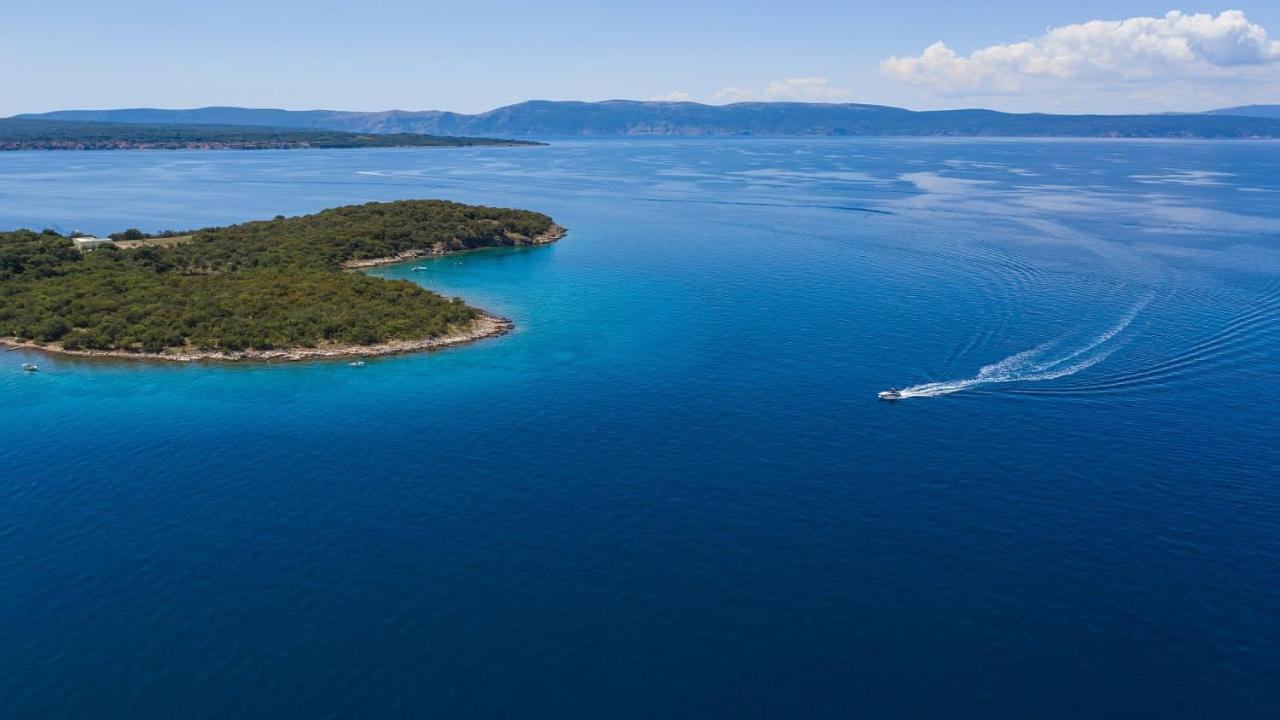 Njivice, Otok Krk, Apartman Dora Exterior photo
